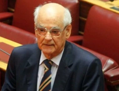 Απ. Κακλαμάνης: «Η επίθεση κατά Σημίτη στοχεύει τους ψηφοφόρους του ΠΑΣΟΚ»